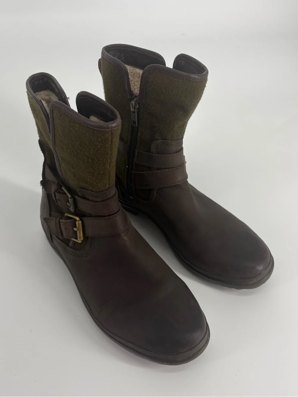 Ugg Simmens Green and Brown Cold-Weather Waterproof Boots